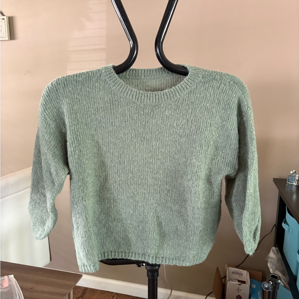 SHEIN Pastel Mint Crewneck Sweater